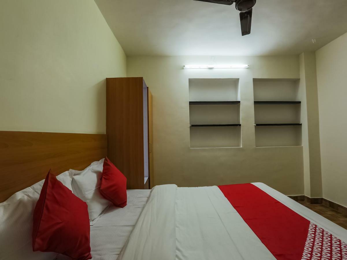 コタジリ Oyo 32995 Serenest Bed & Breakfast エクステリア 写真