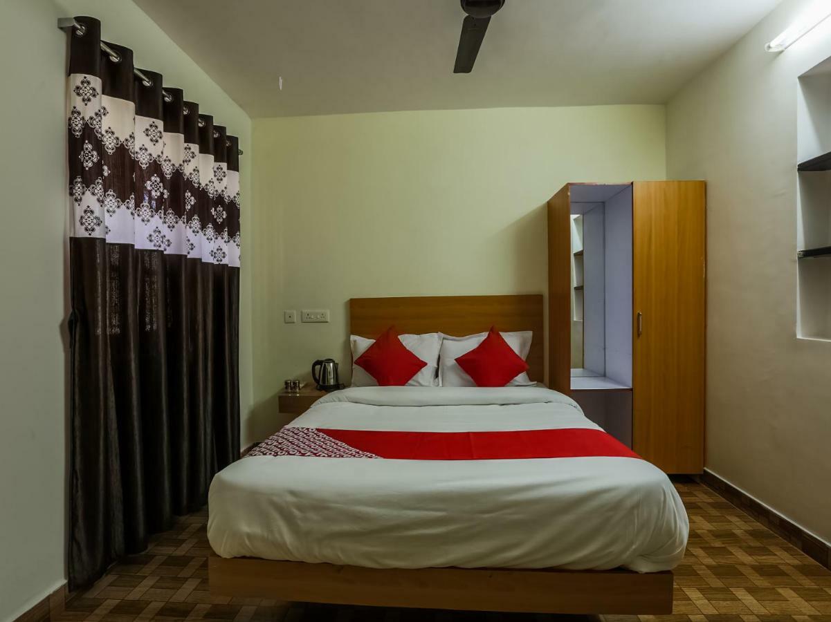 コタジリ Oyo 32995 Serenest Bed & Breakfast エクステリア 写真